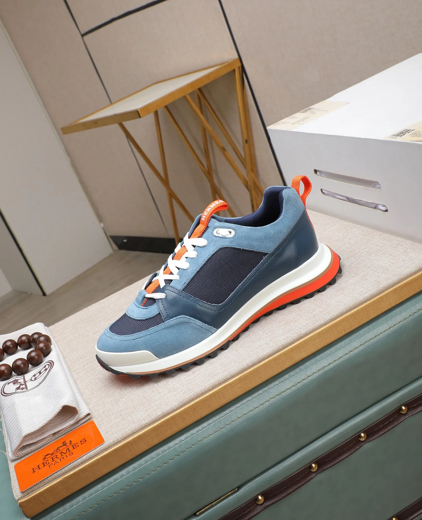 Men's shoes 💰760 Hermes🐴 25ss new autumn and winter products! Classic boot shape + British color matching design, imported calfskin, classic and durable! The original inverted mold last, the ultimate 1:1 shape, and the imported high-end cowhide presents a refined texture! Open the mold to customize the A-grade high-density private mold outsole with luxurious packaging! - Unique quality, 39-44 (38 45 46 customized)